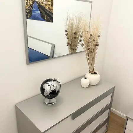 شقة Ampio Bilocale Zona Navigli