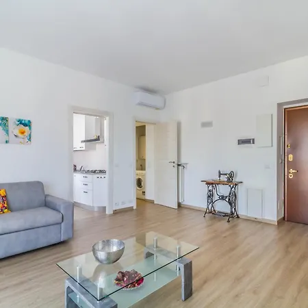 Domusmi Benedetto 28 Daire
