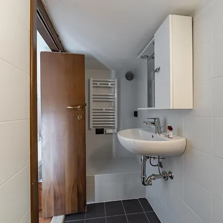 Lejlighed Guesthost - Magenta Long Let Apts *