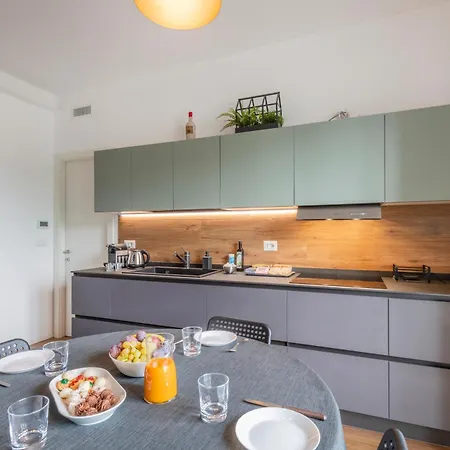 Giambellino, 128 - Al Giambellino, Ampio E Comodo Milán