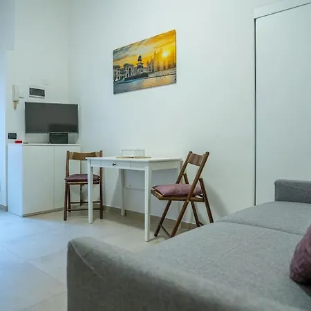 Bilocale Nel Cuore Di Moscova Apartment