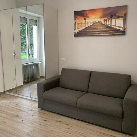 Housitalia Apartament Mediolan