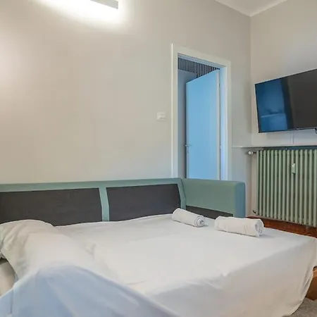 فندق Singola Con Ac, Tv, Wi-fi E Cucina *