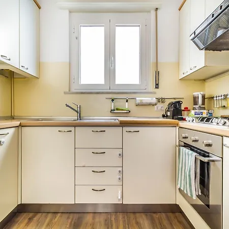 Domusmi Gozzano-4 아파트 *