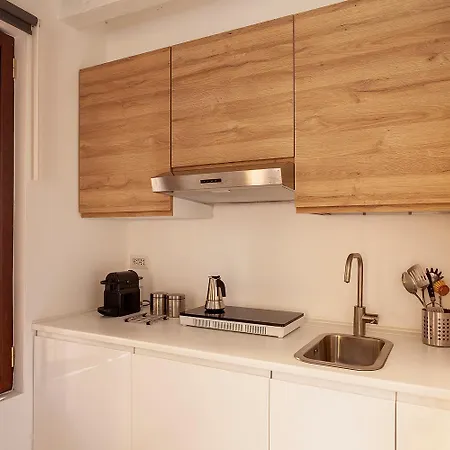 Porta Ticinese - Navigli *