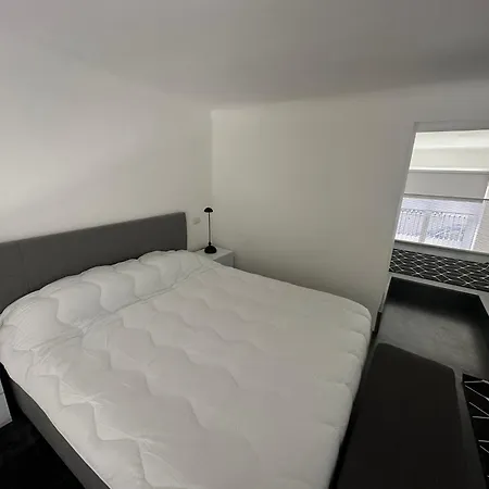 Apartment White In