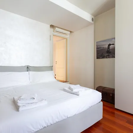 Easytopstay - Cosy Close To Navigli Lejlighed *