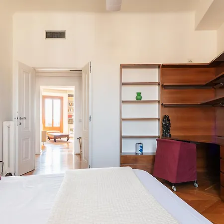 Apartment Quadrilocale Navigli