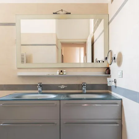 Apartment Quadrilocale Navigli *