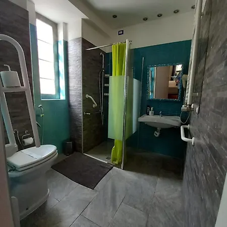 Atmos Luxe Navigli Vandrerhjem *