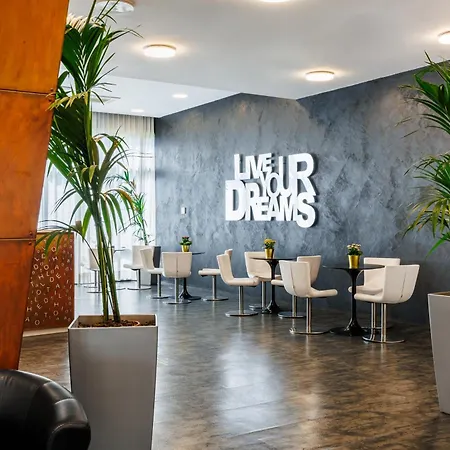 Hotel Ih Lorenteggio Milano