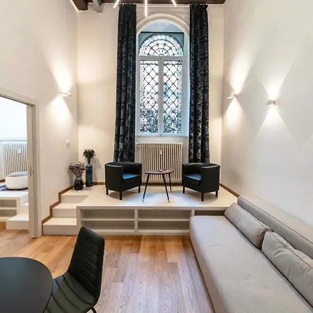 Dream Centro Porta Romana Апартаменты *