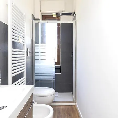 I Host - Broni 21 Milano