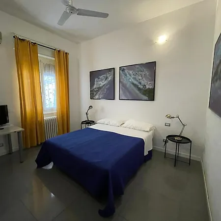 Canal * Μιλάνο