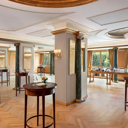 The Westin Palace, Otel 5*
