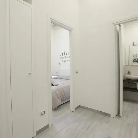 Just Urban - Stylish 1br In Center - Balcony And Metro M2 M4 Apartment Milan