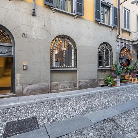 Sweett -ciovasso * Milano