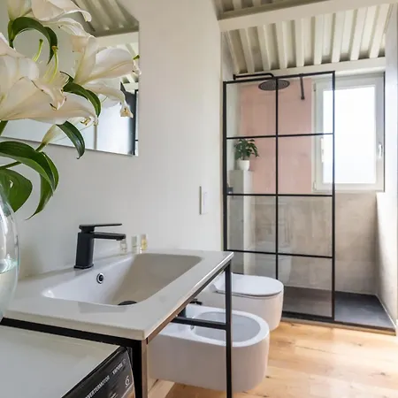 Apartament Rooftop Design Con Terrazzo - Duomo-porta Romana *
