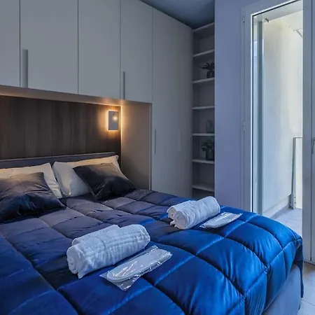 Duomo Center Two-room Design- Private Gym - Metro 아파트 밀라노