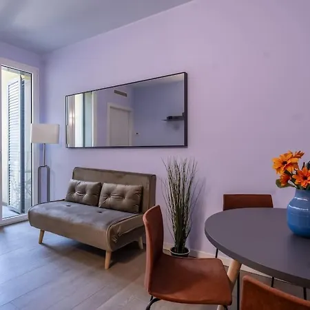 아파트 Duomo Center Two-room Design- Private Gym - Metro