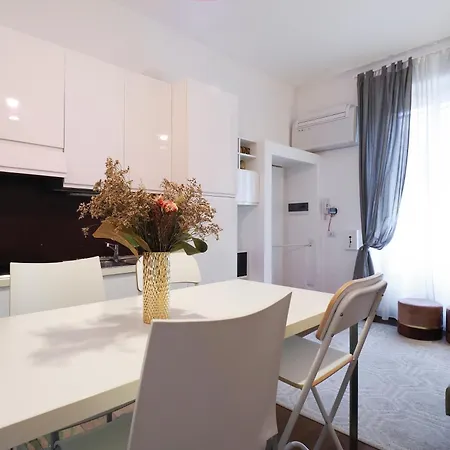 Primopiano - Custodi Apartmán