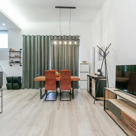 Urban Retreat Chic Industrial Loft In The Heart Of Apartment Milan