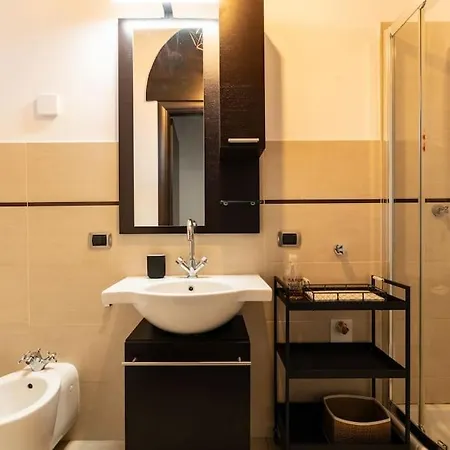 New Apartment: Imbonati6 * Mediolan