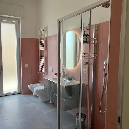 Apartment La Casa Di Zoe - Bocconi, Navigli *