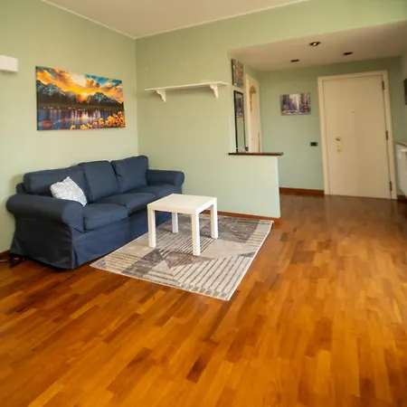 10 Minuti Da ميلان