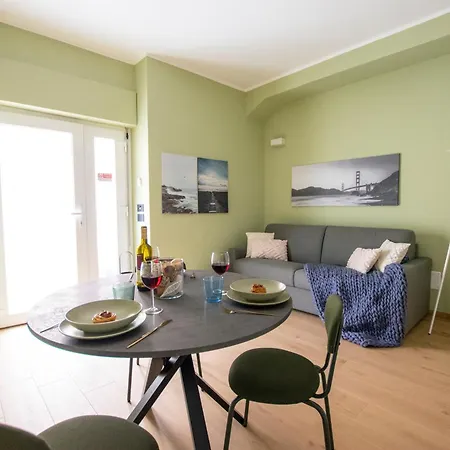 Apartment Ihost Luxury-private Parking- Plana 1 Milan