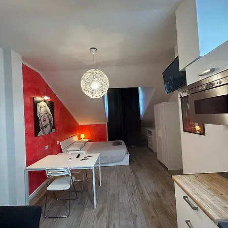 Mansarda Open Space Vicino Zona Isola * Milánó