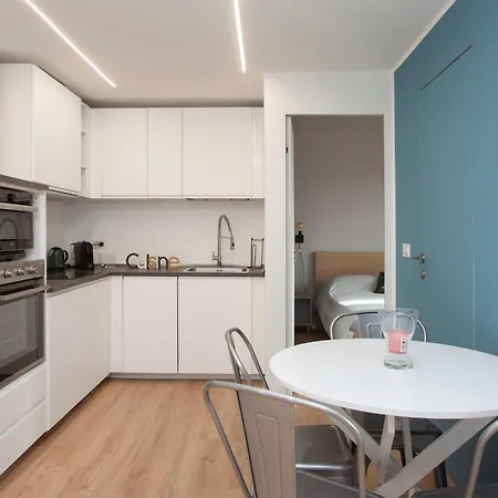 Gambara Urban Flat - Stylish And Next To Metro ميلان