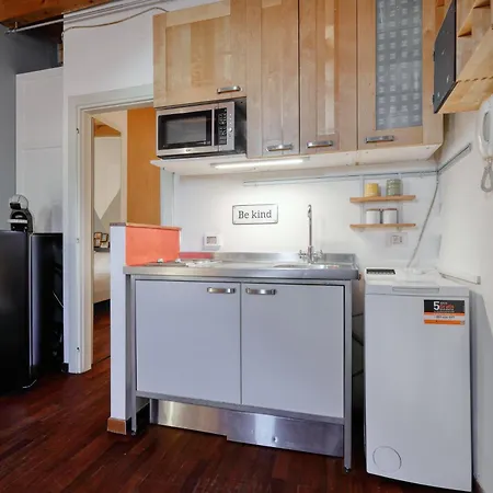 Joivy Welcoming Flat With Balcony Next To Naviglio Grande Daire *