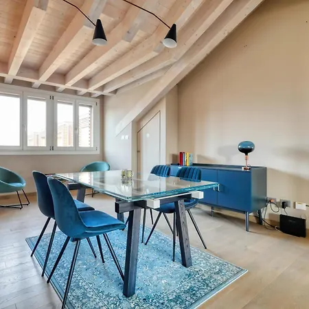 Joivy Elegant With Parking And Balcony * Μιλάνο