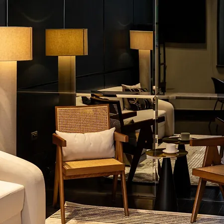 아파트 The Rent - Refined Loft In Downtown 밀라노