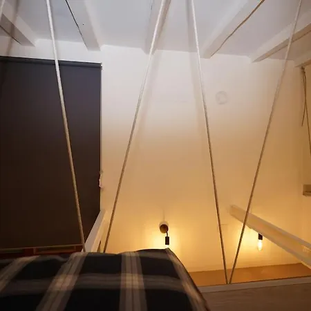 A Due Passi Dal Bosco Verticale Milánó