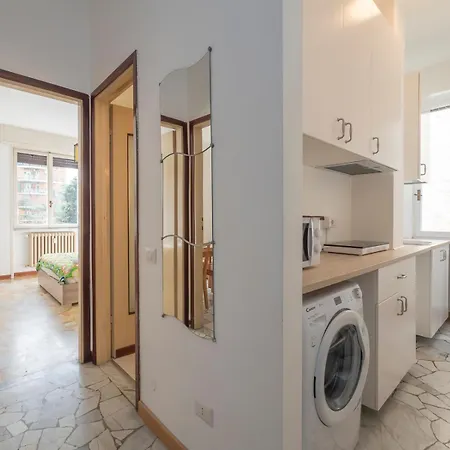 Lejlighed Xenia - Spacious Two-room In The Flower District