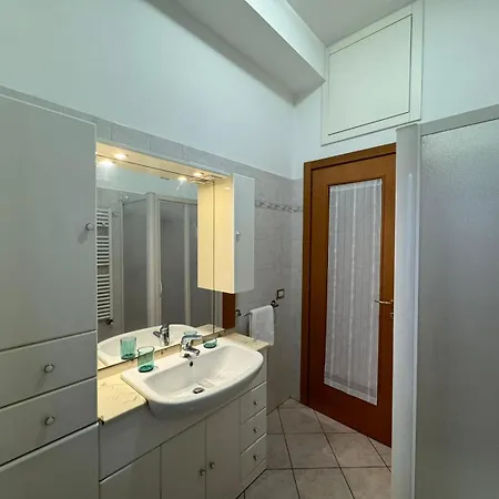 Accomodo Mib62 Bivano Forlanini Lägenhet Milano