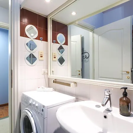 Mila Pisacane Milano