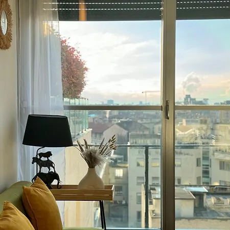 Urban Jungle 2 - Porta Nuova Appartement