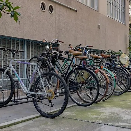 Διαμέρισμα Bright & Cozy - Center