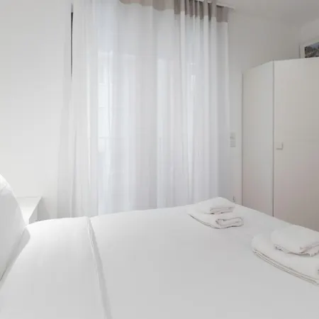 Italianway - Compagnoni 12 - Mirabel Apartment Milan