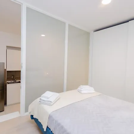 Mini Loft Linate Airport And Blu Metro * Milano