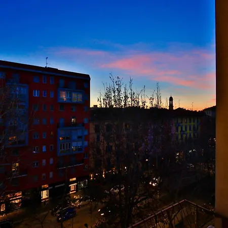 The Metropolitan Cozy Near Duomo + Wifi 公寓 *