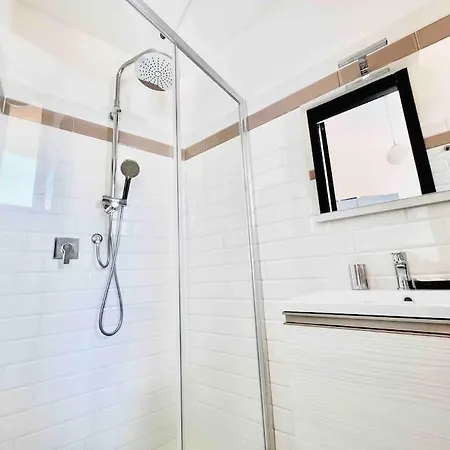 5 Min Walk To Duomo Petite Loft! Mailand