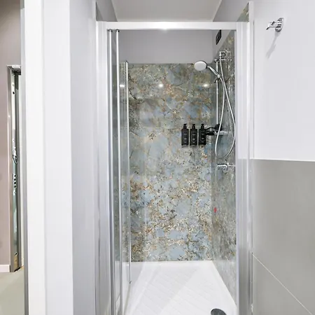 Porta 92 Romana Apartamento