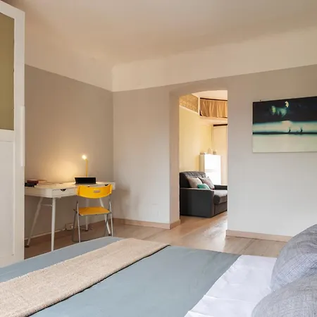 Marta Flexyrent A.c. * Μιλάνο