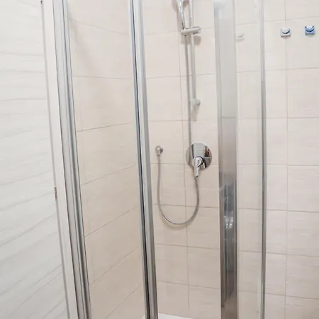 Porta Vittoria Per 4 Persone מילאנו