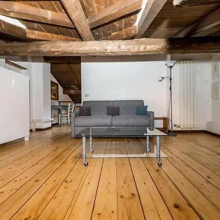 Διαμέρισμα Wonderful Two Floors *