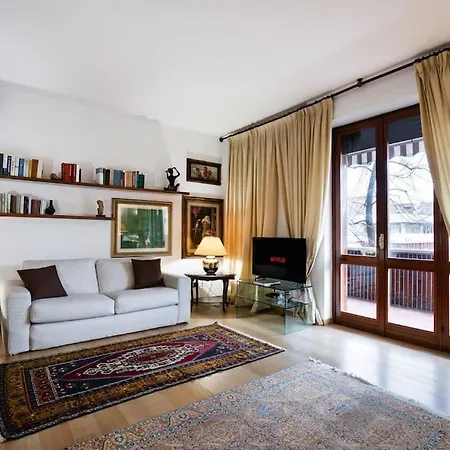 Fondazione Prada - Quadrilocale In Stile Classico *